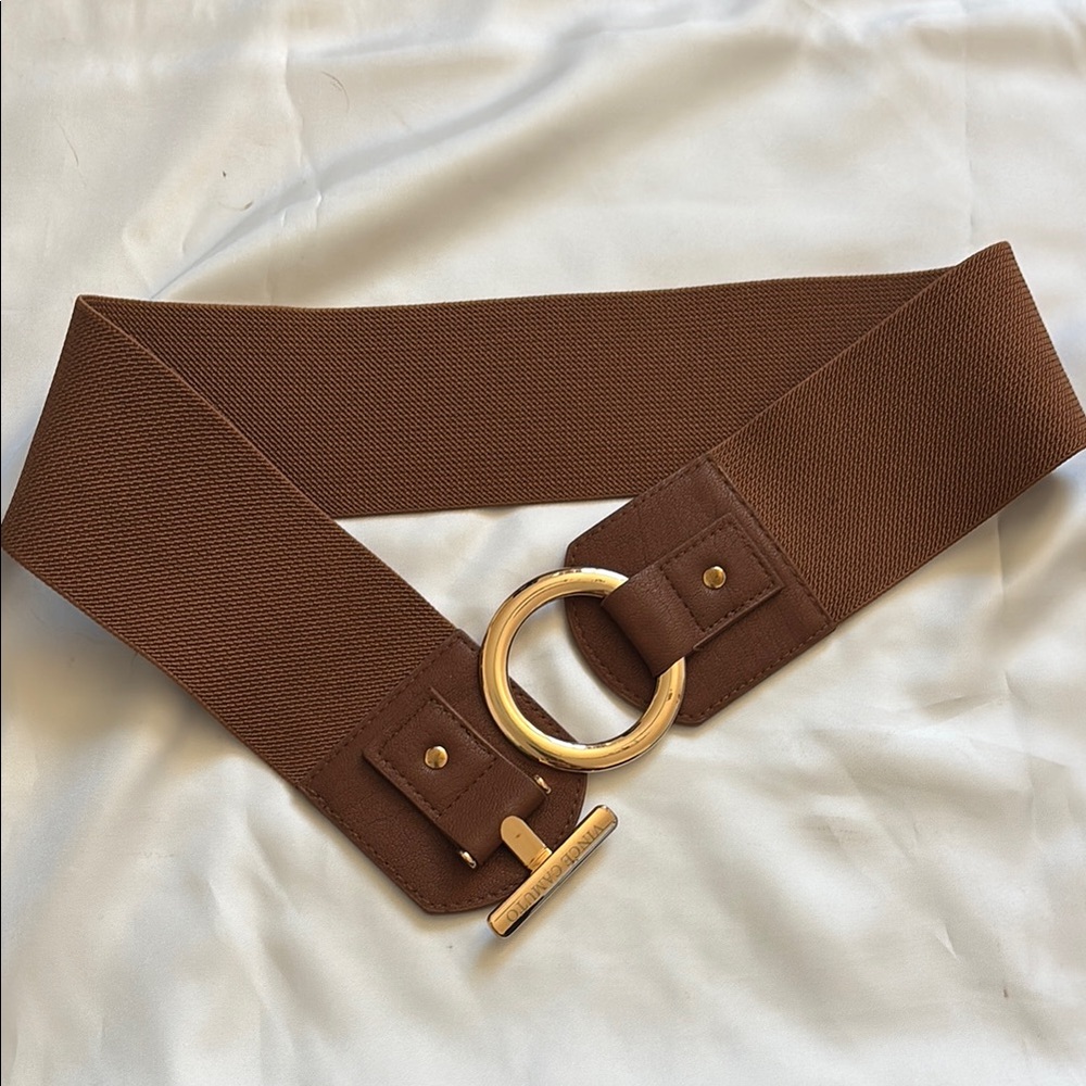 Vince Camuto Collection XIIX Circle & Bar Interlocking Belt, Size M/L, Used